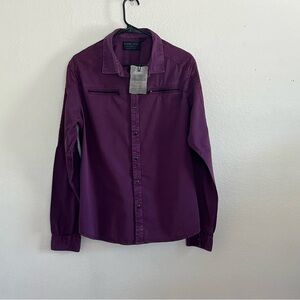 Rogue State NWT Vintage Apparel Long Sleeve Snap Buttons Wine Color Size Medium